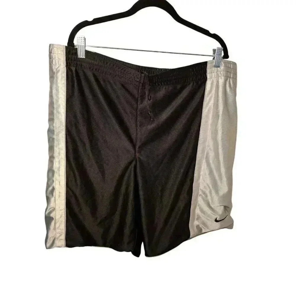 Vintage Nike Gym Shorts Black & Silver Polyester RN#56323 CA#05553 - Size Large